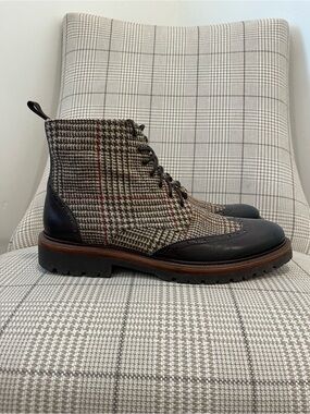 TAFT Plaid Wingtip Boots - Mens size 9